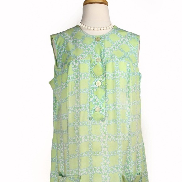 Vintage Sleeveless Day Dress Green & White Flower Print 2 Pockets Sz L - Hey Viv - Picture 2 of 8